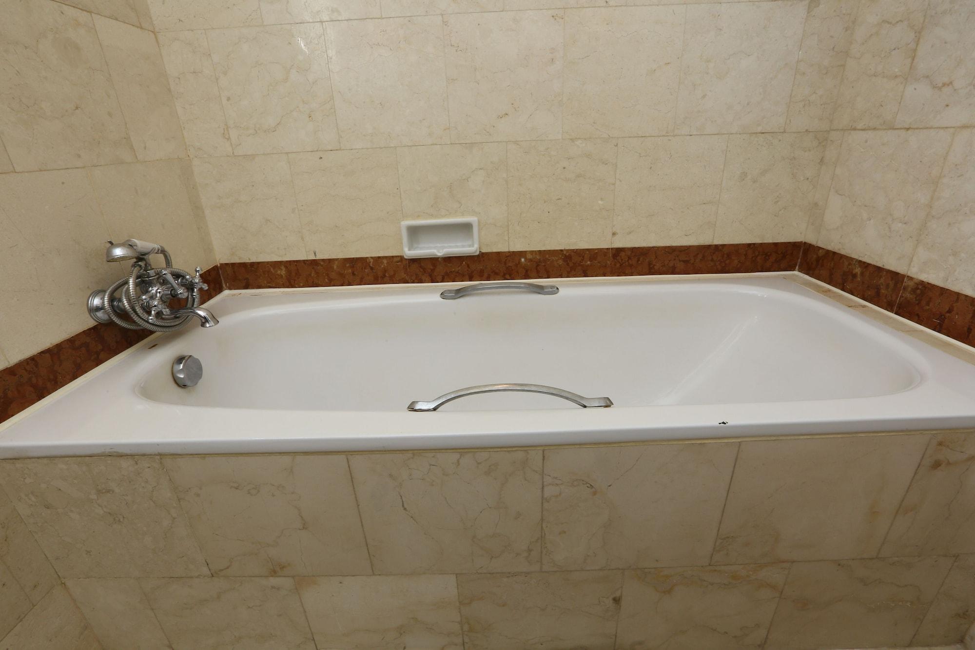 Hotel Santika Pontianak Kültér fotó