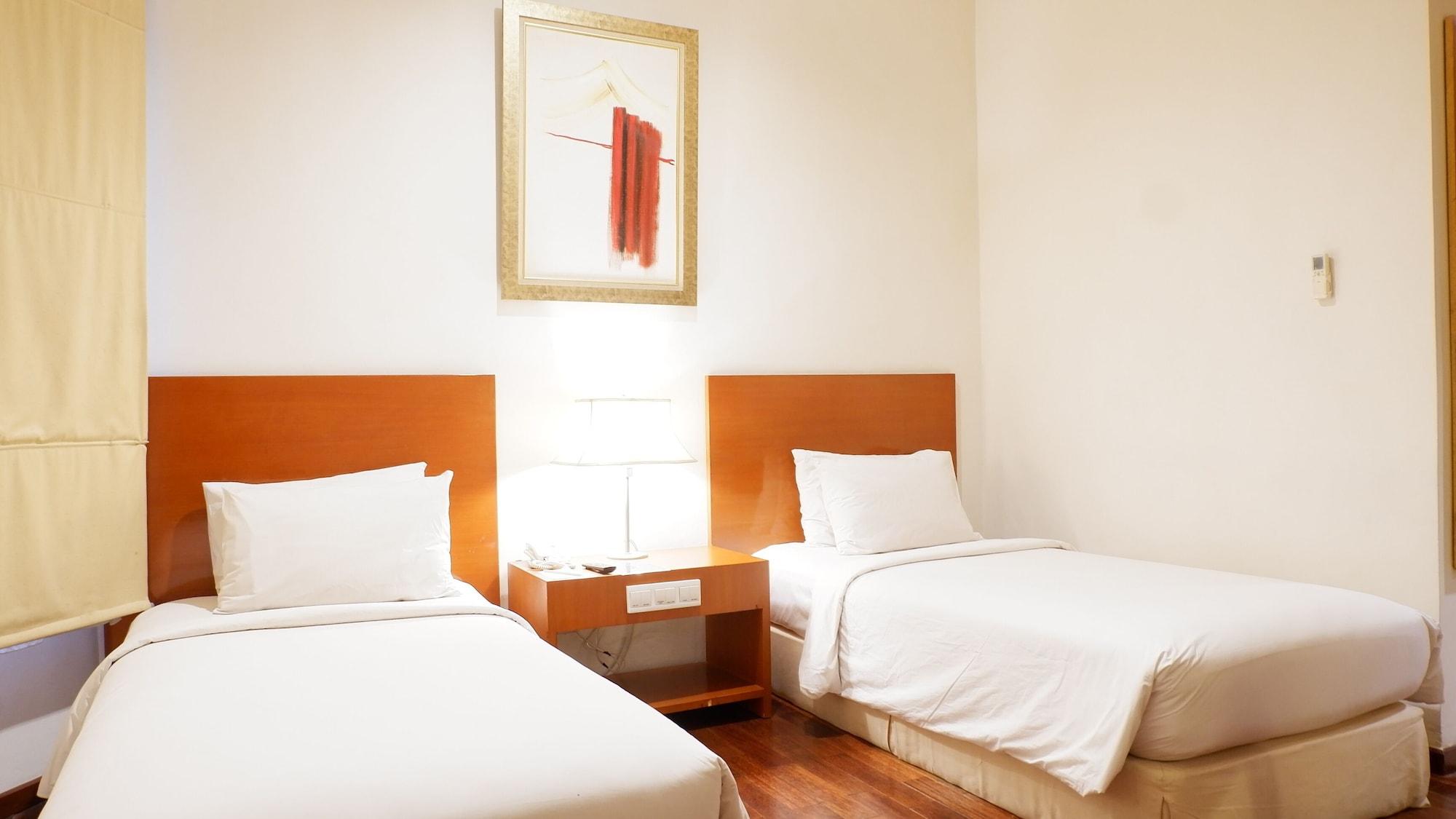 Hotel Santika Pontianak Kültér fotó